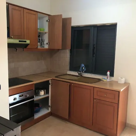Osmani 1 Ksamil
